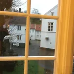 Holsthuset Losji Pensjonat Grimstad (Aust-Agder)