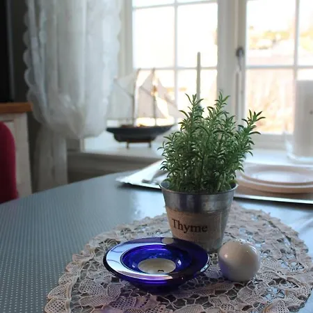 Holsthuset Losji 4* Grimstad (Aust-Agder)