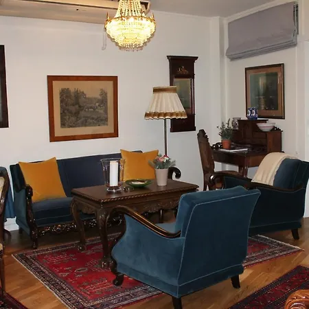 Guest house Holsthuset Losji Grimstad (Aust-Agder)