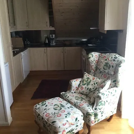 Holsthuset Losji