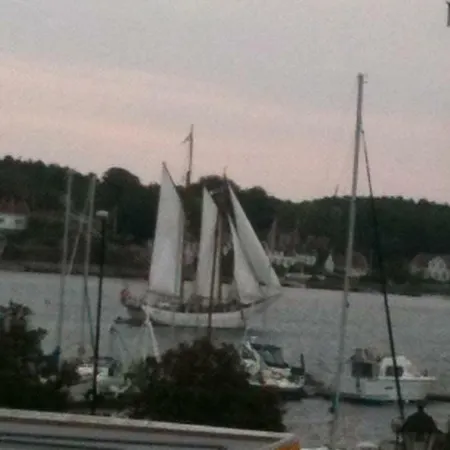 Vendégház Holsthuset Losji Grimstad
