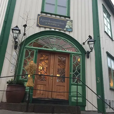 Vendégház Holsthuset Losji 4*