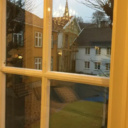 Vendégház Holsthuset Losji