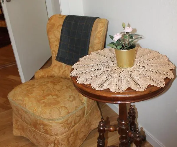 Holsthuset Losji 4* Grimstad (Aust-Agder)