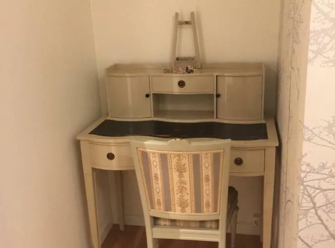 Gasthof Holsthuset Losji Grimstad (Aust-Agder)