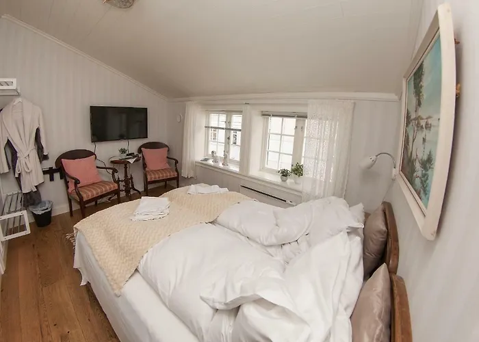 Holsthuset Losji Gasthof Grimstad (Aust-Agder)