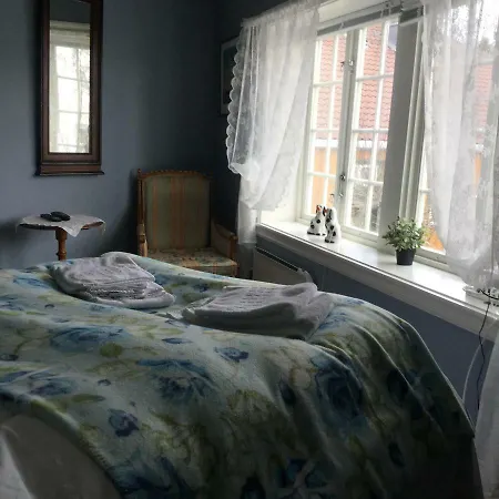 Holsthuset Losji Pensionat Grimstad (Aust-Agder)